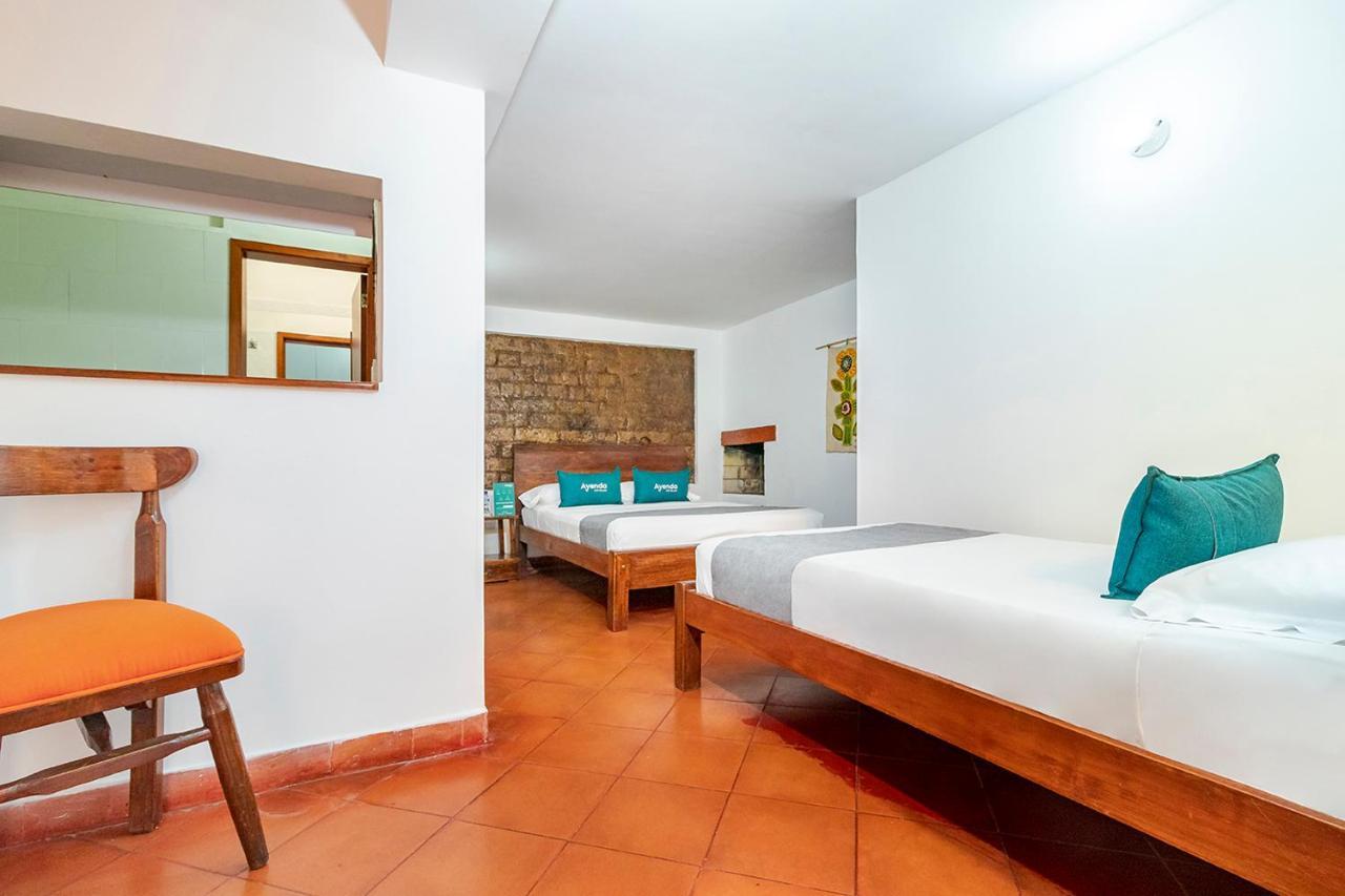 Ayenda Hotel Casona Santa Rosa Chía Exteriör bild